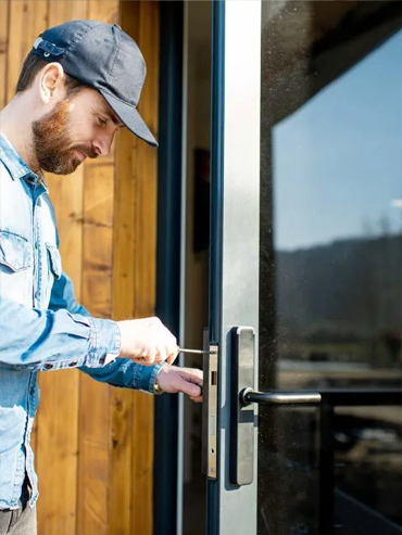 Commercial Door Closer Installation and Glass Repair in Alexandria VA
