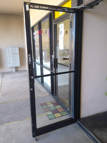 business glass repair Alexandria va